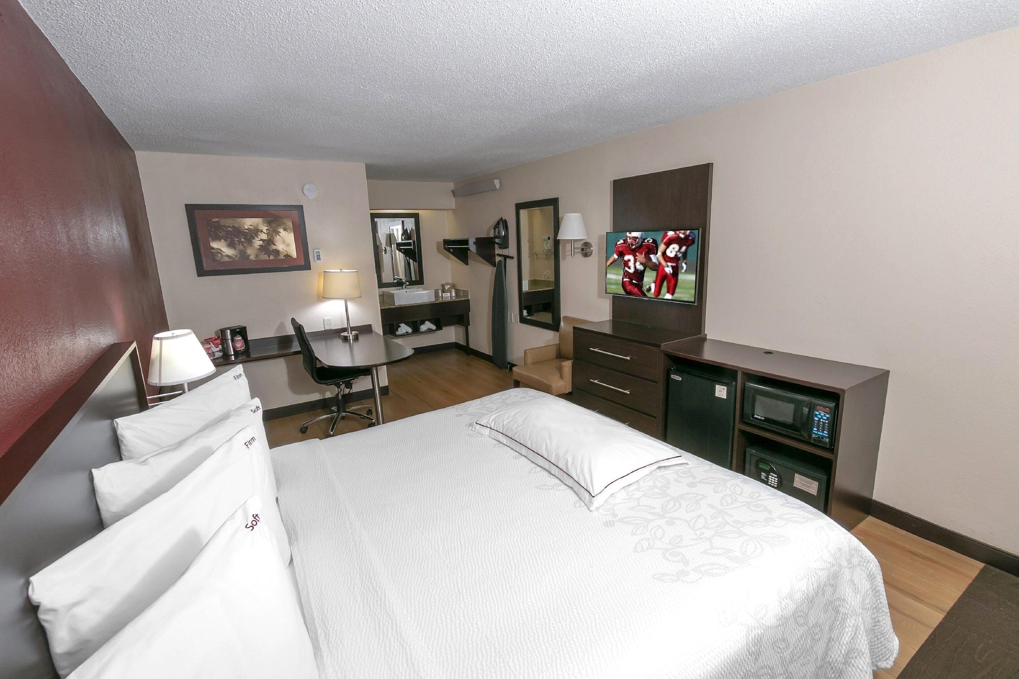 Red Roof Inn Plus+ St. Louis - Forest Park / Hampton Ave. Exteriér fotografie